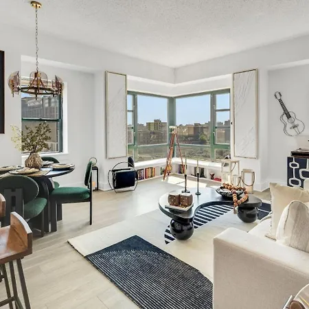 Penthouse Perfection With Unmatched Skyline Views Apartment